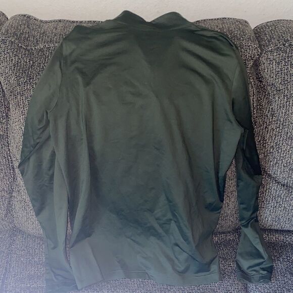 ✨HP✨Under Armour Long Sleeve Sweatshirt✨ - Picture 7 of 8